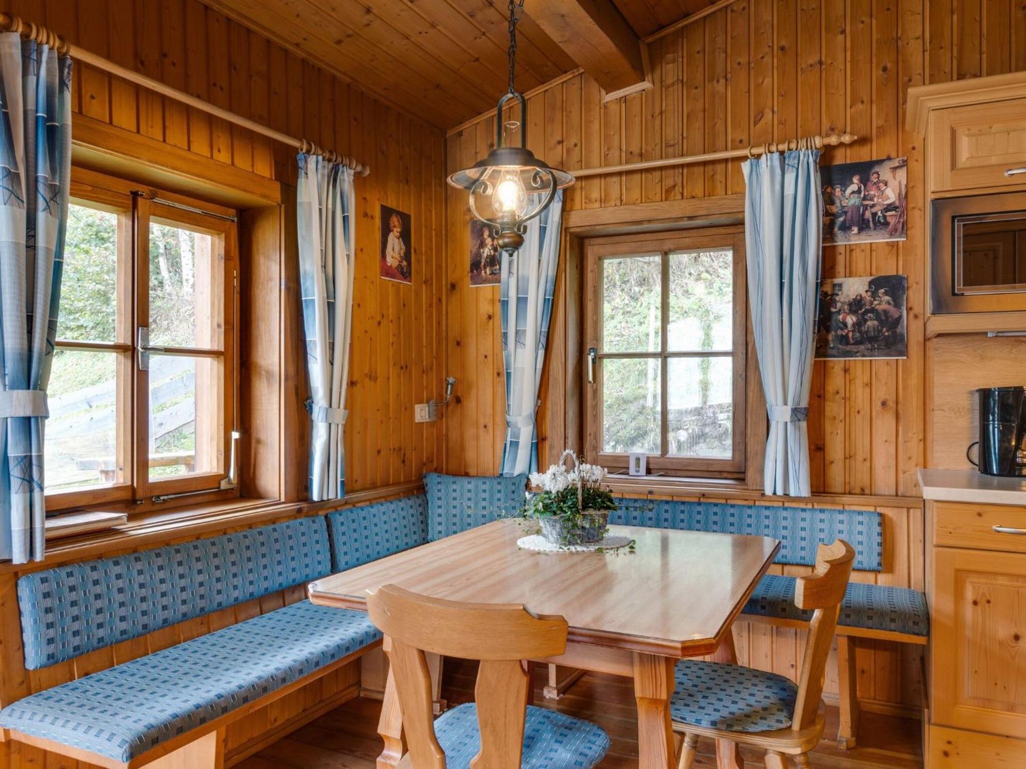 Chalet In Moertschach In Carinthia With Garden Екстер'єр фото